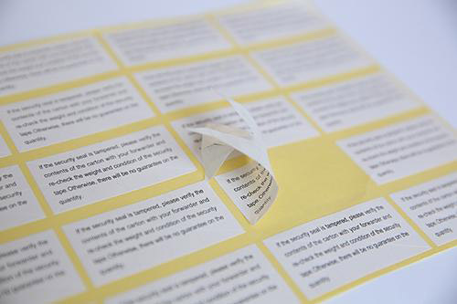 不干膠激光模切 不干膠使用激光模切和傳統(tǒng)模切的比較(圖1)