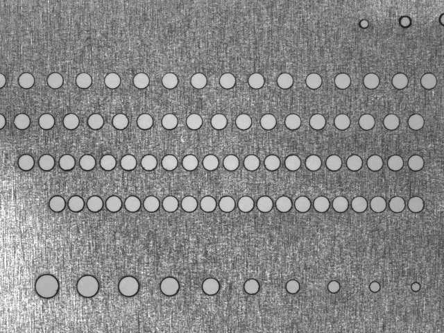 薄金屬激光打孔2 薄金屬激光切割的優(yōu)點(圖2)