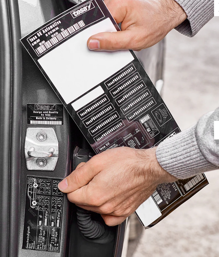  二維碼標(biāo)簽如何實現(xiàn)高速模切？| 卷對卷激光模切一體機解決方案